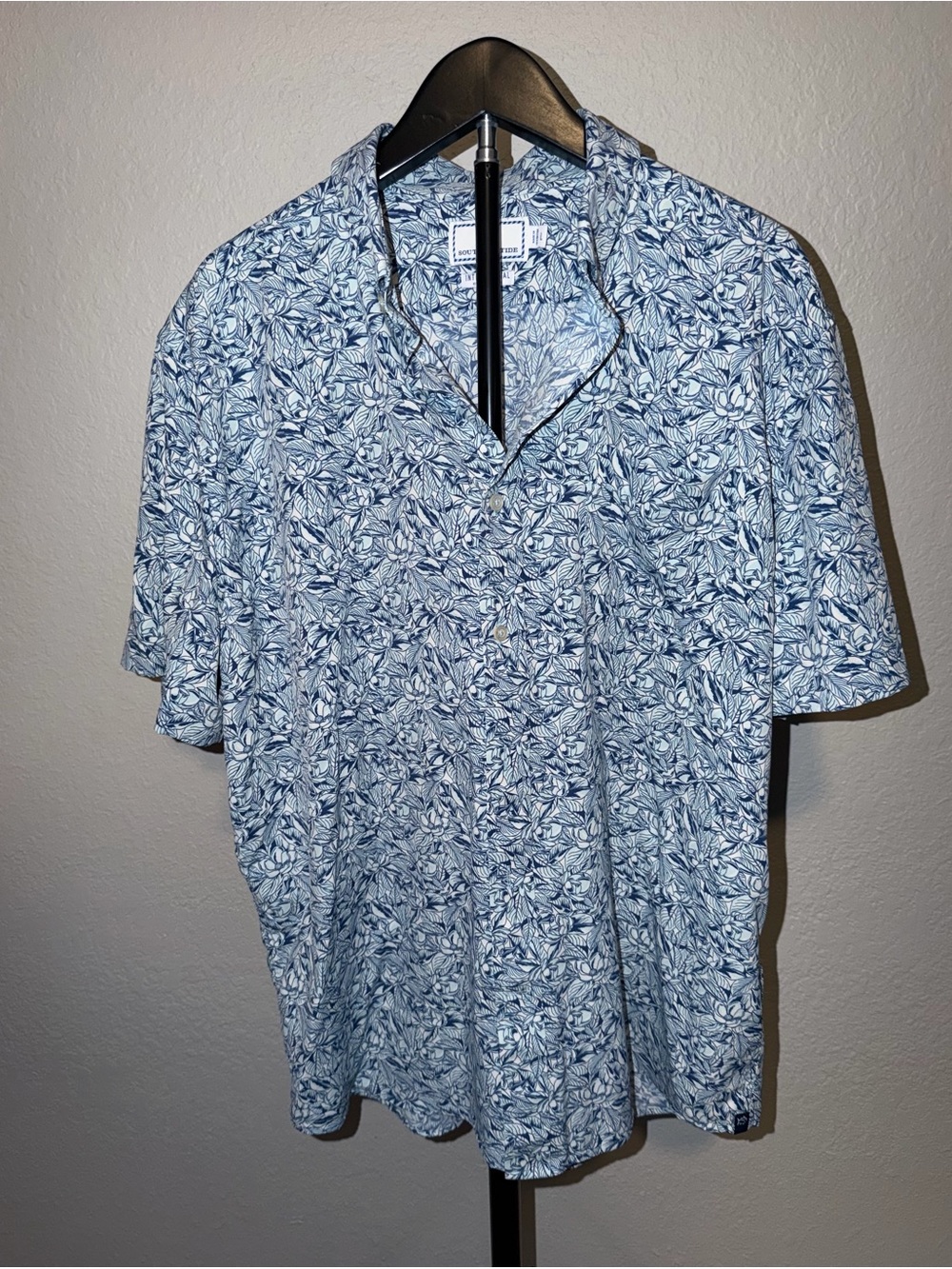 Southern Tide Short sleeve bottom up shirt